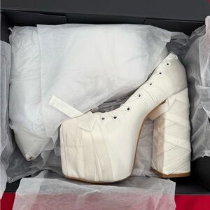 White Women's Platform Shoes